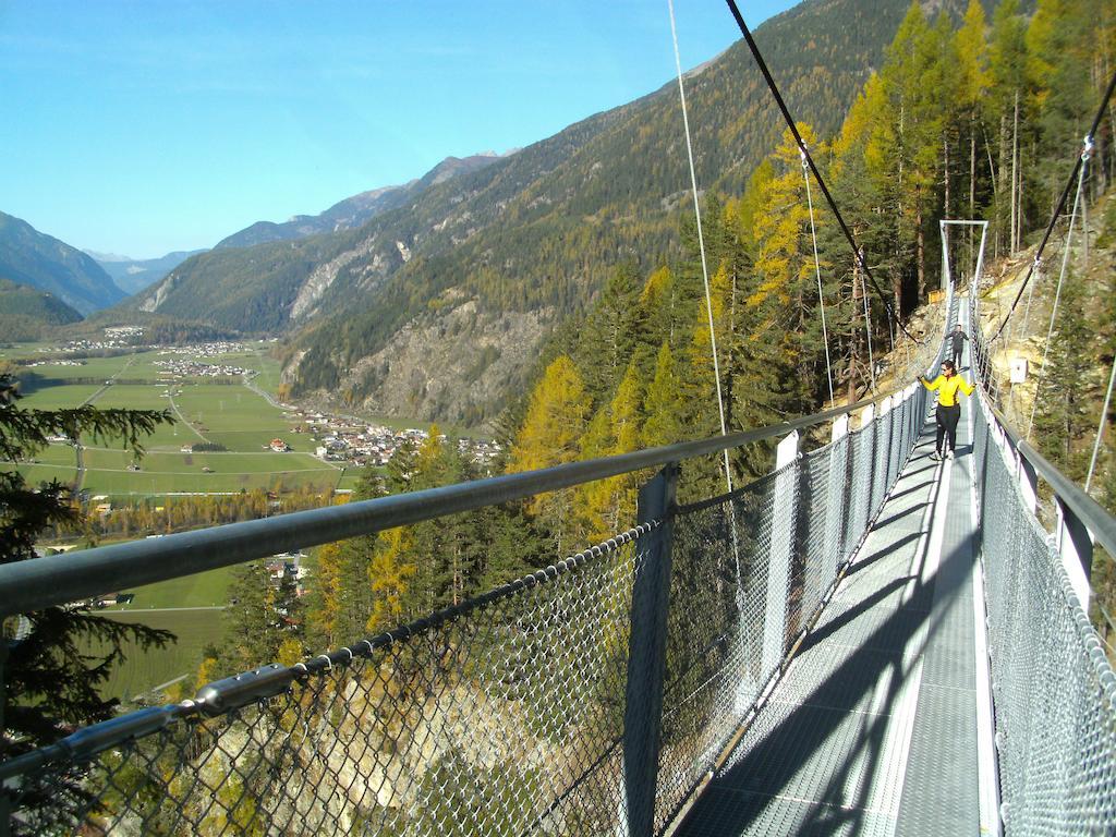 Gaestehaus Sissy Langenfeld Bagian luar foto