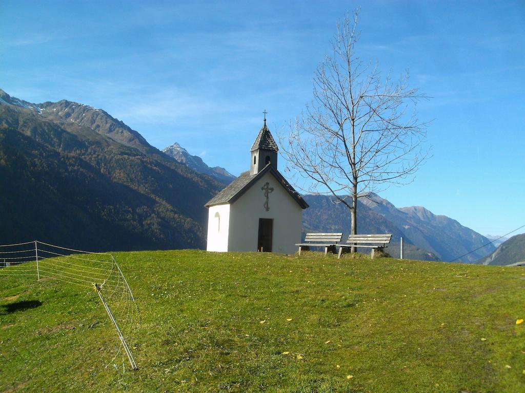 Gaestehaus Sissy Langenfeld Bagian luar foto