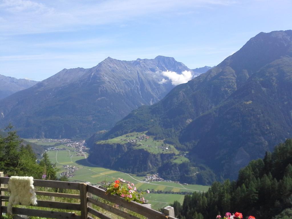 Gaestehaus Sissy Langenfeld Bagian luar foto